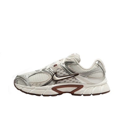 Кроссовки Nike V5 RNR